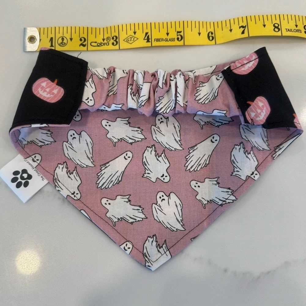 Reversible Scrunchi Black Pink Pumpkin & Ghost Bandanas